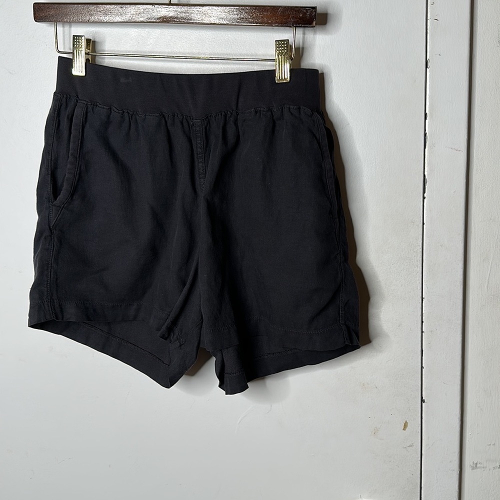 FAHERTY arlie day short in washed black - Picture 6 of 9